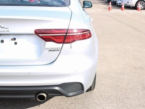 Used 2020 Jaguar XE S image 47