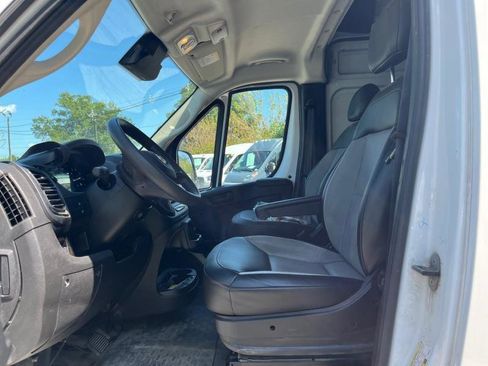 Used 2023 RAM ProMaster 2500 image 12