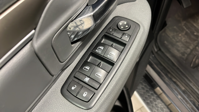 Used 2016 RAM 1500 Outdoorsman AWD/4WD image 21