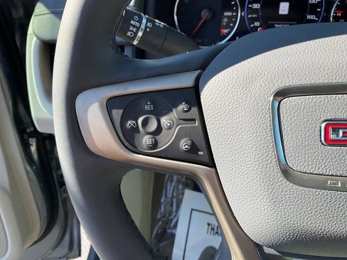 Used 2023 GMC Terrain Denali image 9