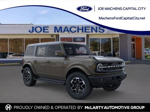 New 2025 Ford Bronco Outer Banks AWD/4WD image 1
