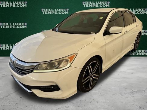 Used 2017 Honda Accord Sport image 8