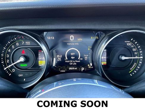 Used 2022 Jeep Wrangler Unlimited Sahara image 27