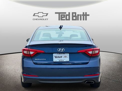 Used 2015 Hyundai Sonata SE FWD image 5