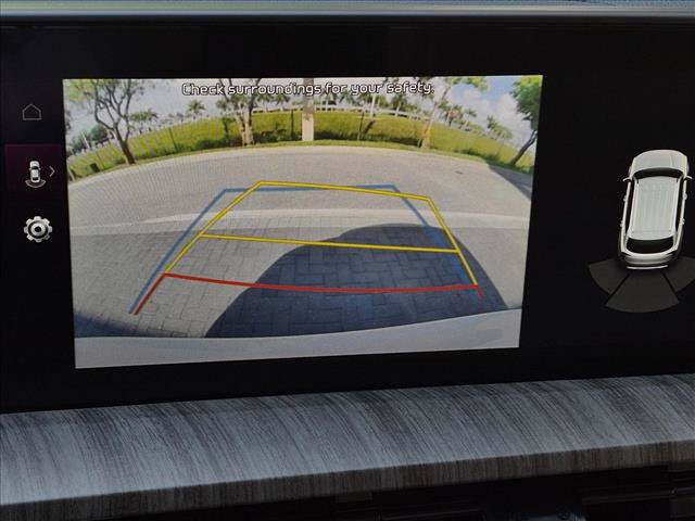 Used 2023 Kia Telluride EX w/ EX Captain's Chair Package FWD image 14