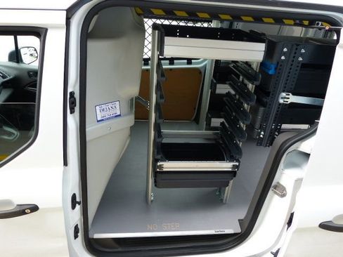 Used 2022 Ford Transit Connect XL image 18