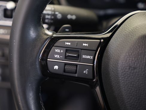 Used 2024 Honda Civic Sport image 13