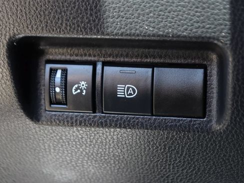 Used 2021 Toyota RAV4 LE w/ Carpet Mat Package (TMS) AWD/4WD image 19