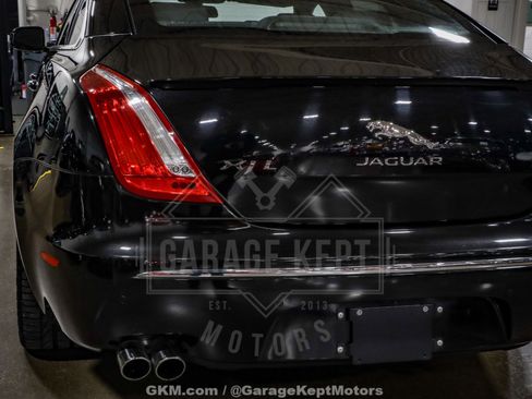 Used 2015 Jaguar XJ R LWB image 45