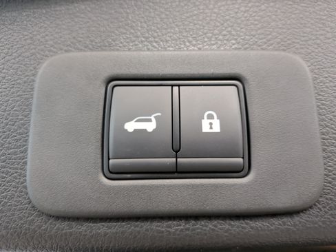 Used 2025 Nissan Murano SL AWD/4WD image 37