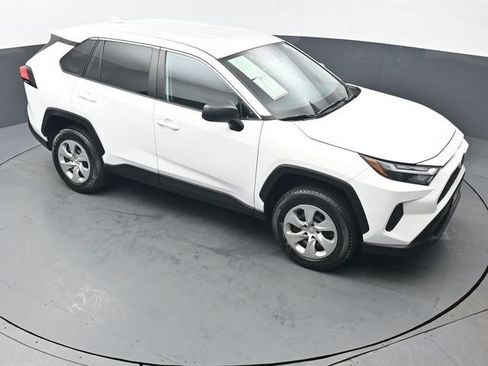 Certified 2023 Toyota RAV4 LE AWD/4WD image 42