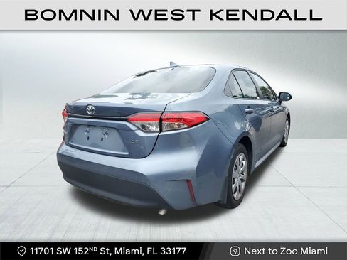Used 2025 Toyota Corolla LE image 5