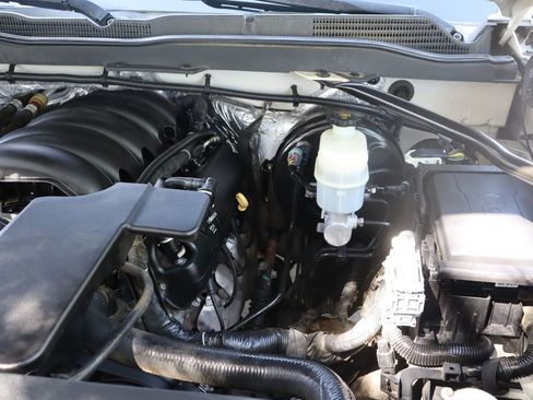 Used 2014 Chevrolet Silverado 1500 LTZ Z71 w/ LTZ Plus Package AWD/4WD image 39