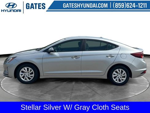 Used 2020 Hyundai Elantra SE FWD image 6