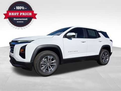 New 2026 Chevrolet Equinox LT image 2