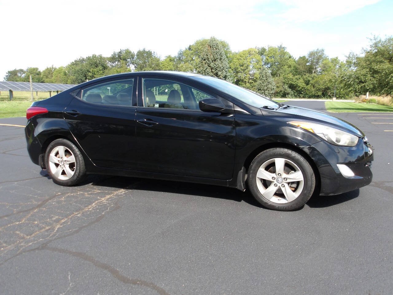 Used 2013 Hyundai Elantra GLS w/ Preferred Pkg FWD image 8