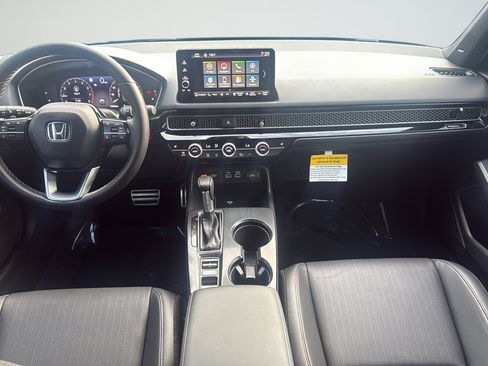 Used 2022 Honda Civic Sport Touring image 11