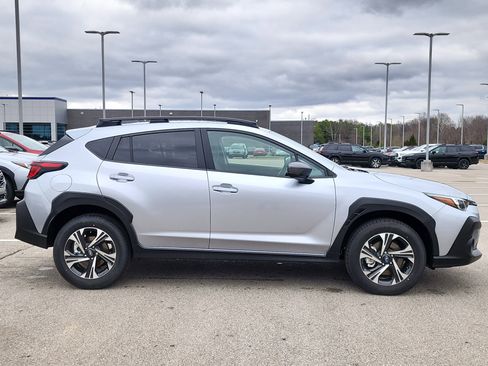 New 2026 Subaru Crosstrek 2.0i Premium image 2