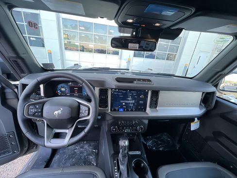 New 2026 Ford Bronco Outer Banks image 23