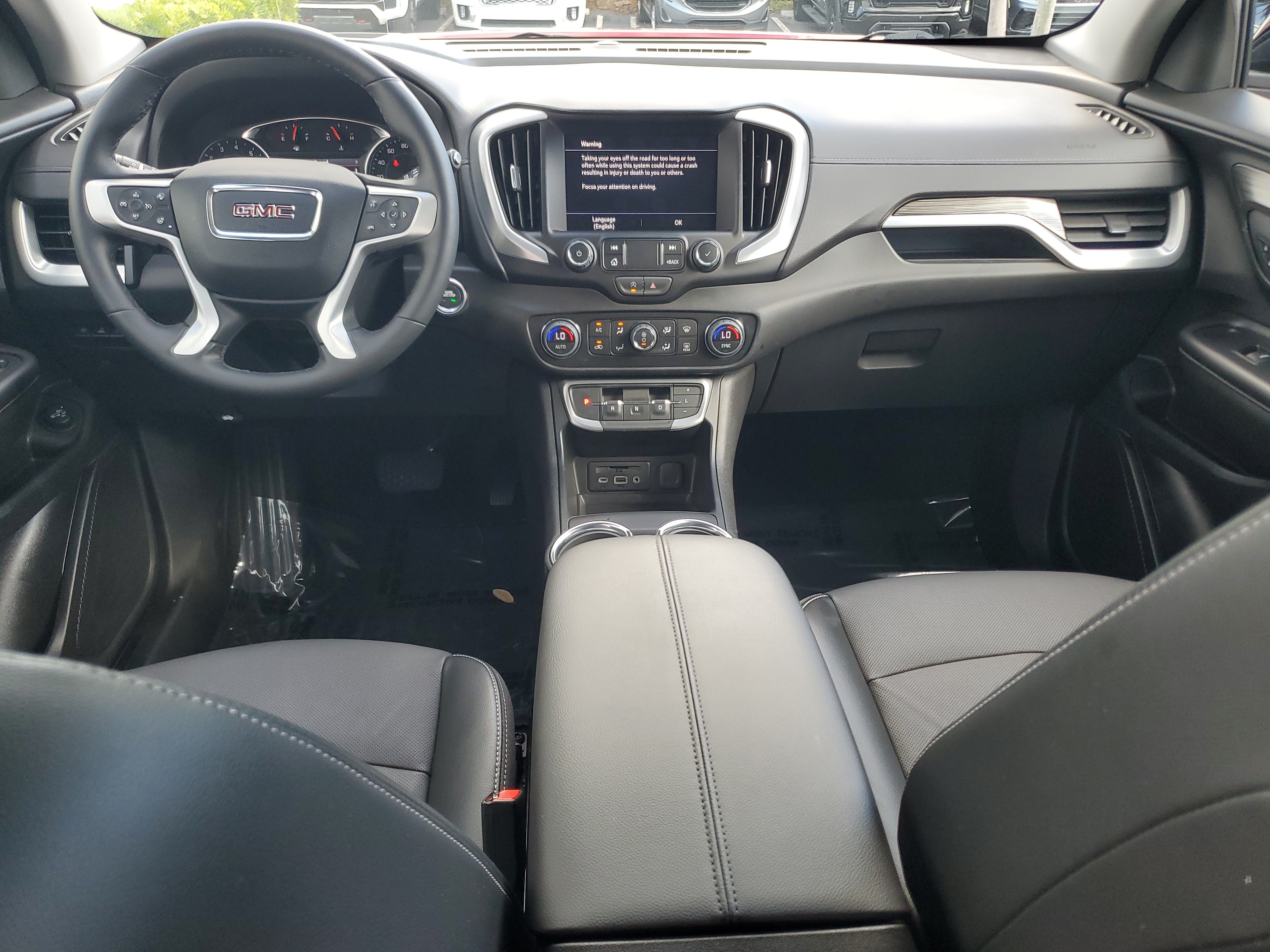 Used 2023 GMC Terrain SLT w/ Tech Package FWD image 17