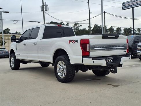 Used 2022 Ford F350 Platinum w/ FX4 Off-Road Package image 2