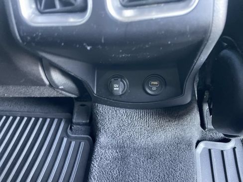 Used 2021 Kia Sorento EX w/ Panoramic Sunroof Package FWD image 24