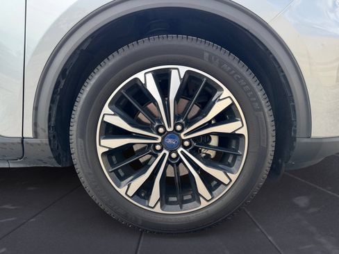 Certified 2021 Ford Escape SE w/ SE Sport Appearance Package FWD image 14