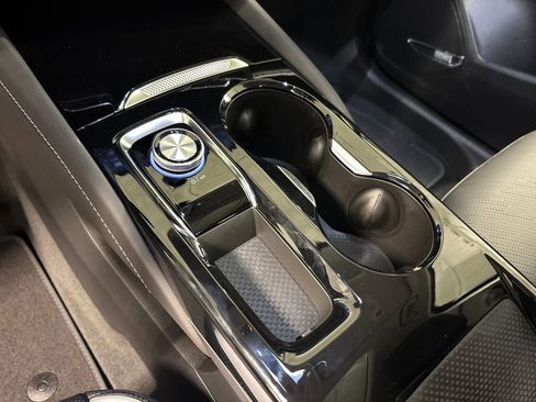 New 2026 Buick Envision Sport Touring image 39