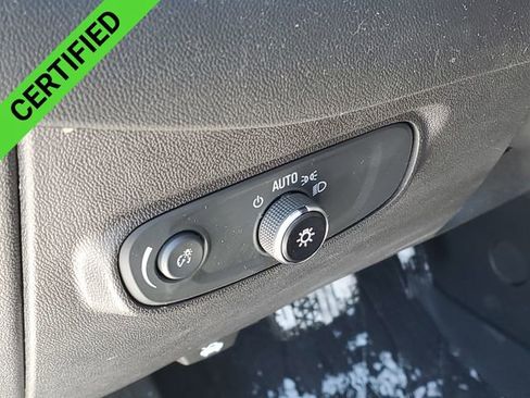 Certified 2023 Chevrolet Equinox RS w/ LPO, Floor Liner Package image 33