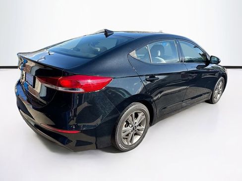 Used 2018 Hyundai Elantra SEL FWD image 5