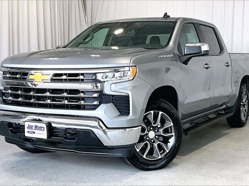 Used 2024 Chevrolet Silverado 1500 LT image 12