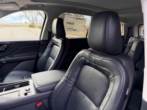 New 2026 Lincoln Aviator Reserve w/ Illumination Package image 9