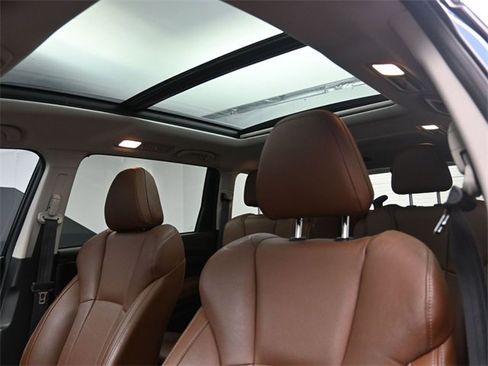 Used 2022 Subaru Ascent Touring image 22