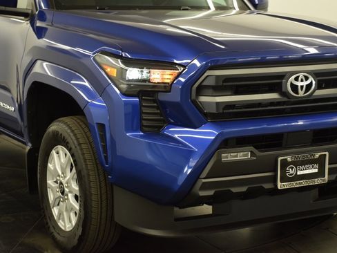New 2025 Toyota Tacoma SR5 image 27