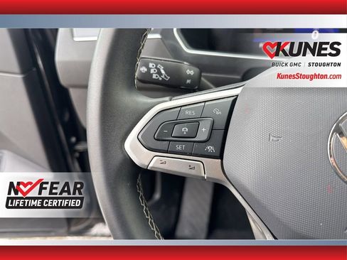 Used 2024 Volkswagen Tiguan Wolfsburg Edition image 20