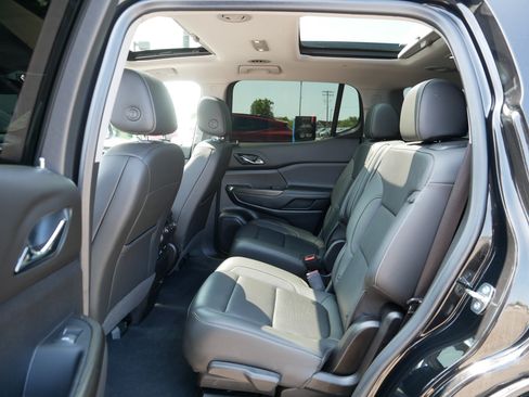 Used 2023 GMC Acadia SLT w/ Elevation Edition AWD/4WD image 35