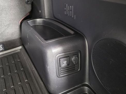 Used 2020 Toyota 4Runner Limited AWD/4WD image 22