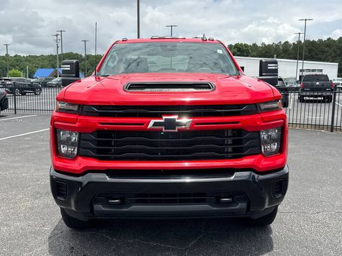 Used 2024 Chevrolet Silverado 2500 Custom w/ Custom Value Package AWD/4WD image 3
