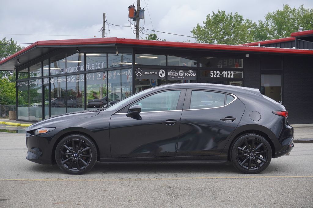 Used 2024 MAZDA MAZDA3 s FWD image 4