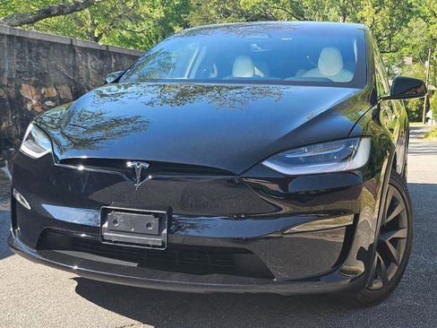 Used 2023 Tesla Model X image 74