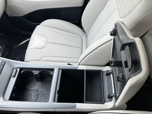 Used 2024 Hyundai Palisade Limited image 37