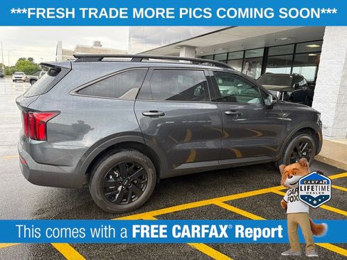 Used 2023 Kia Sorento S AWD/4WD image 4