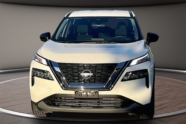 Certified 2023 Nissan Rogue S FWD image 3