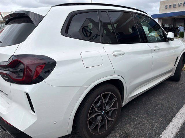 Used 2024 BMW X3 xDrive30i w/ Premium Package AWD/4WD image 5