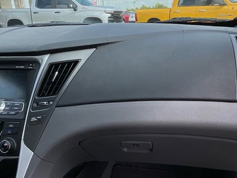 Used 2011 Hyundai Sonata SE w/ Navigation & Sunroof Pkg 4 image 33