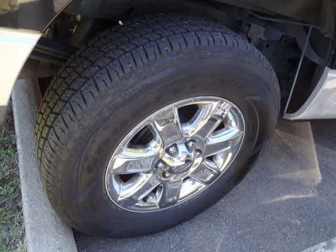 Used 2013 Ford F150 XLT w/ Luxury Equipment Group AWD/4WD image 23
