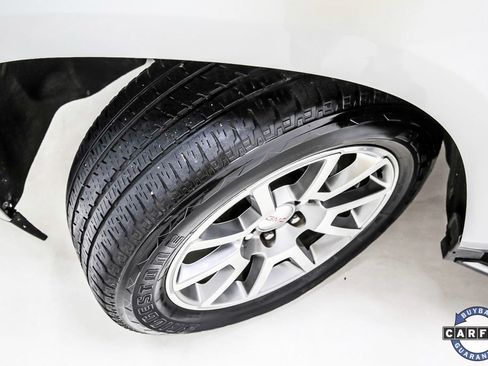 Used 2018 GMC Yukon XL Denali image 11