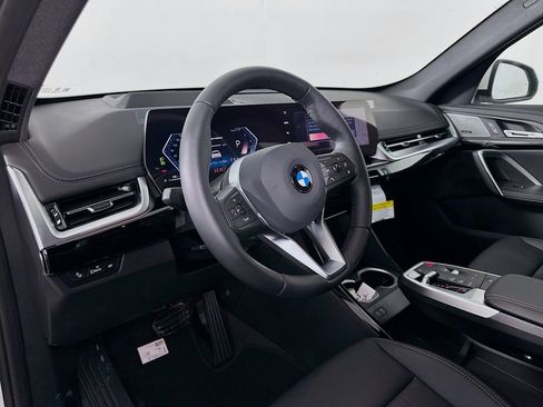 New 2026 BMW X1 xDrive28i w/ Technology Package image 9