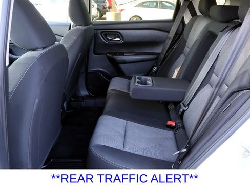 Used 2025 Nissan Rogue SV FWD image 23