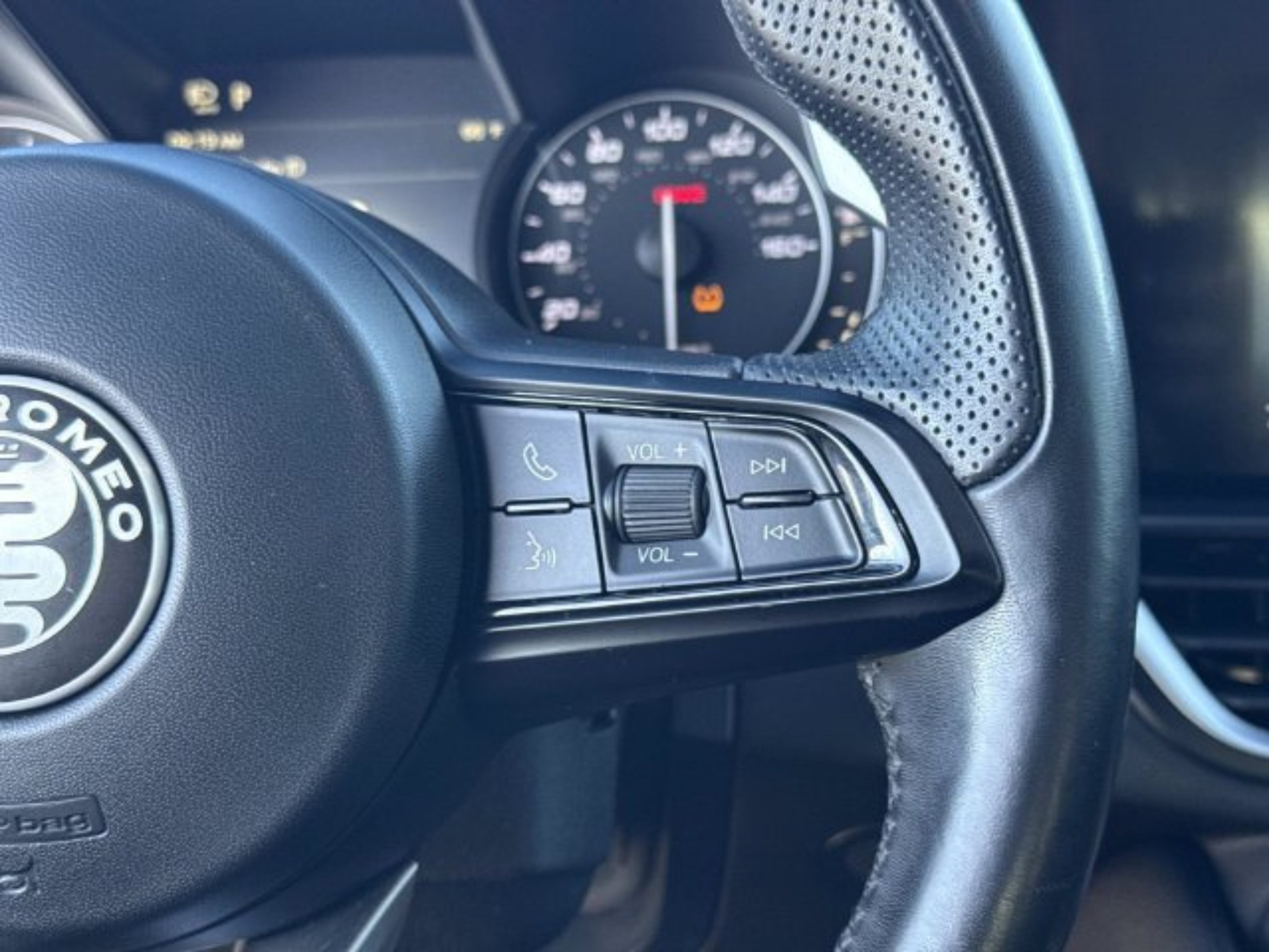 Used 2021 Alfa Romeo Giulia Ti Sport AWD/4WD image 26
